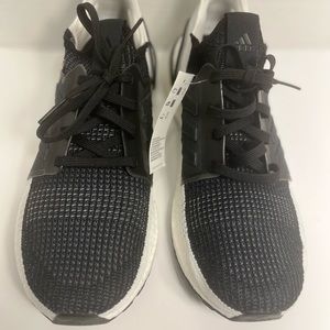 Adidas B37704 Mens Ultraboost 19   Sneakers Shoes Size 10.5